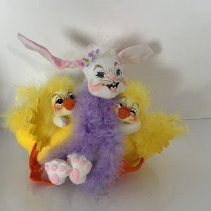 ANNALEE Doll EASTER DOLL A BUNCH OF BUNNY HUGS w CHICKS 10"  14" with Ears 2006